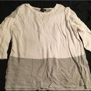 XL Grey & White 3/4 Sleeve Knit Top